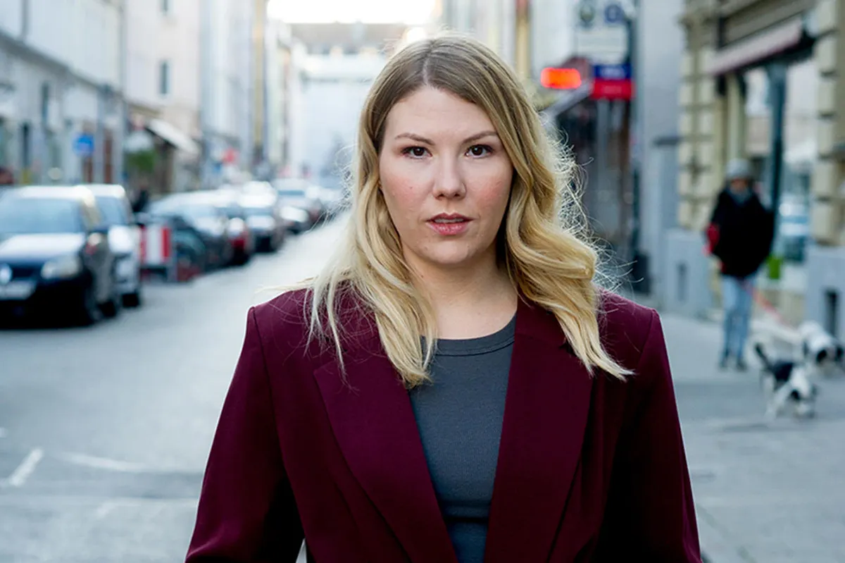 Nicole Behlert, Schauspielerin aus Bruchsal, ZeitweiseZeitreisende